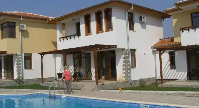 Карджали: Nicodia Holiday Village