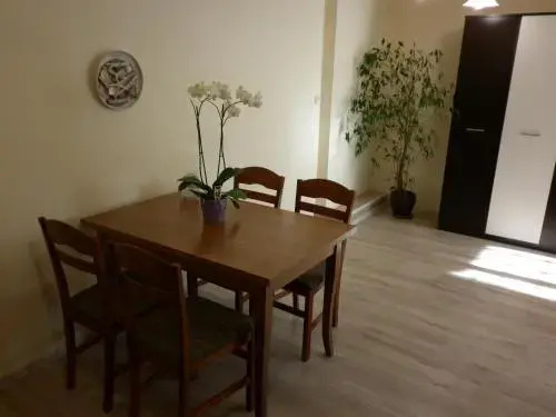 Варна: Orchid Apartment