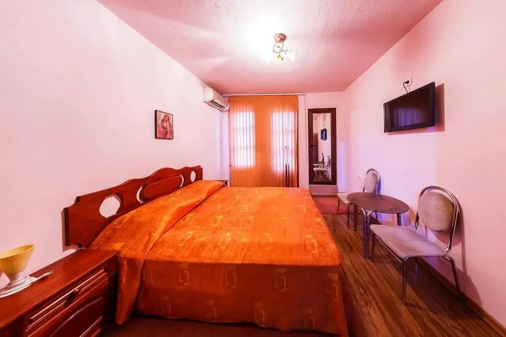 Асеновград: Family Hotel Ogi
