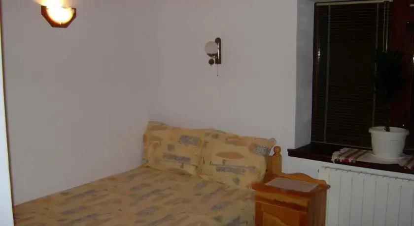 Смолян: The Old House Guest House