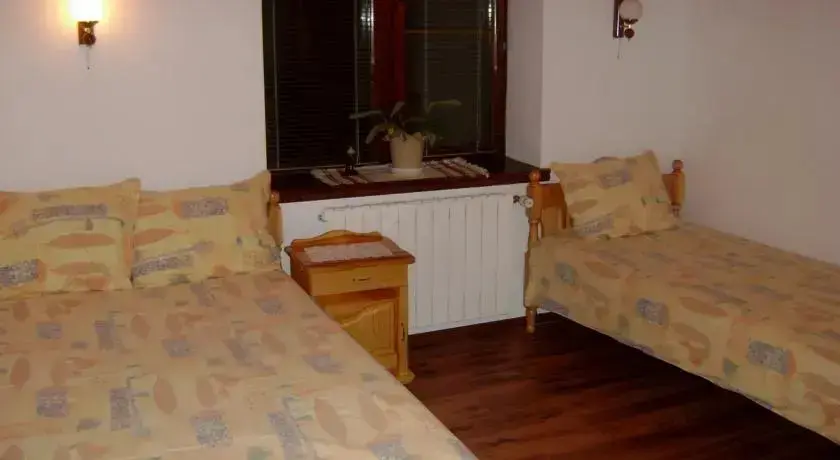 Смолян: The Old House Guest House