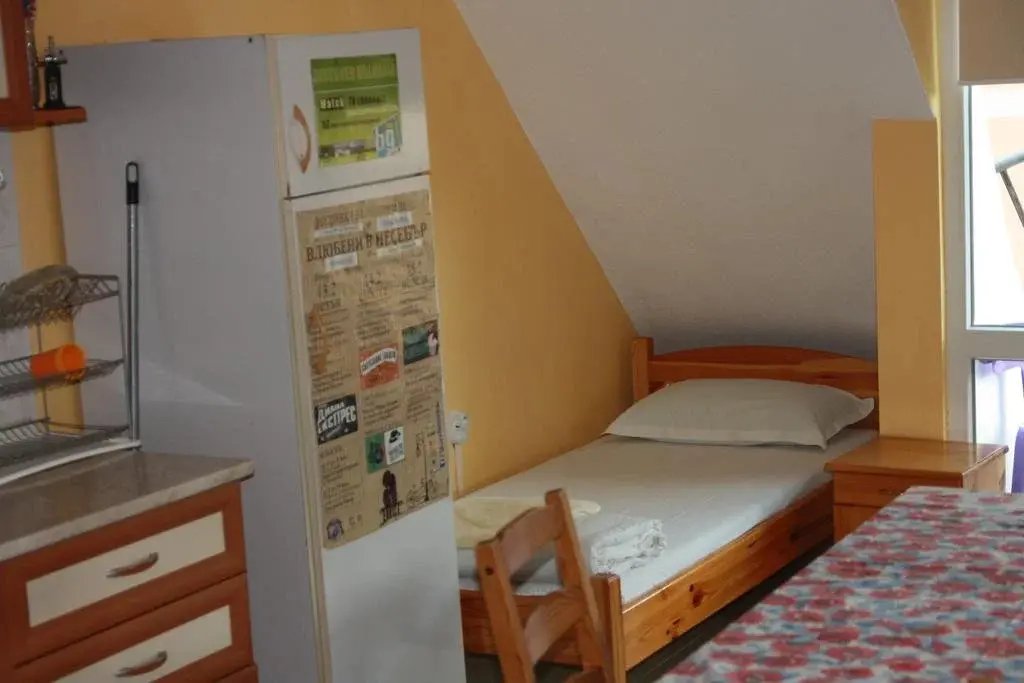 Несебр: Guest Rooms  Homestay Edelweiss
