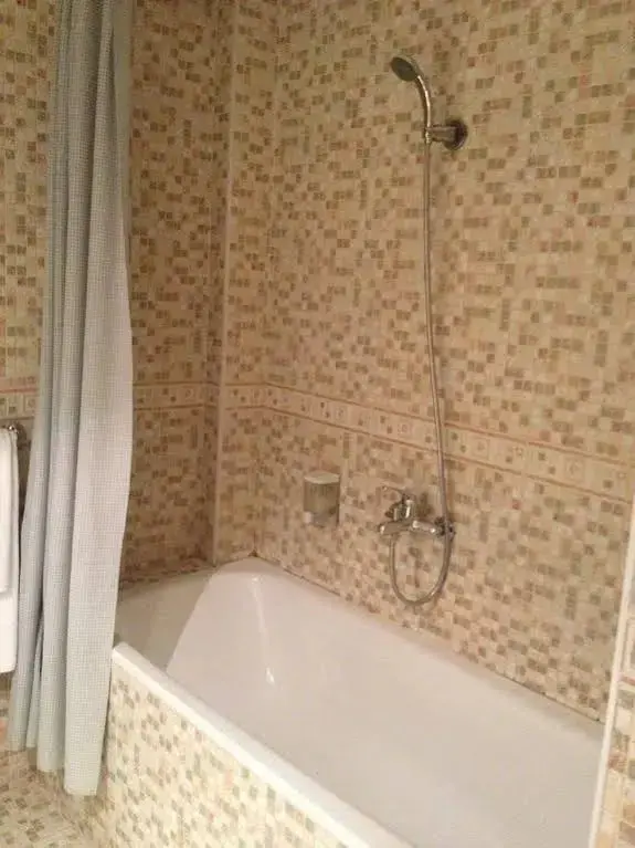Пловдив: Central Hotel