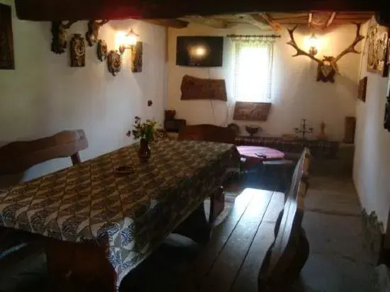 Троян: Guest House Tsvetina