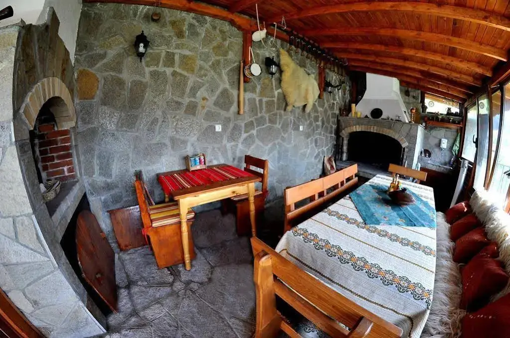 Чепеларе: Eco House Family Hotel