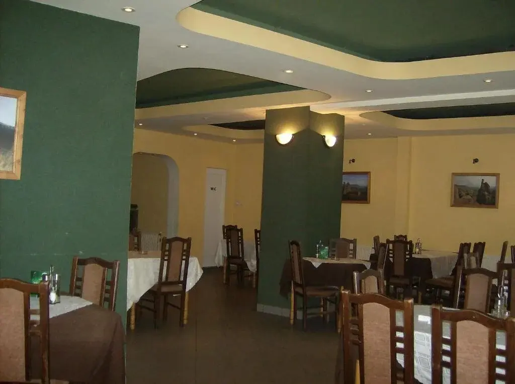 Извос: Family Hotel The Rocks