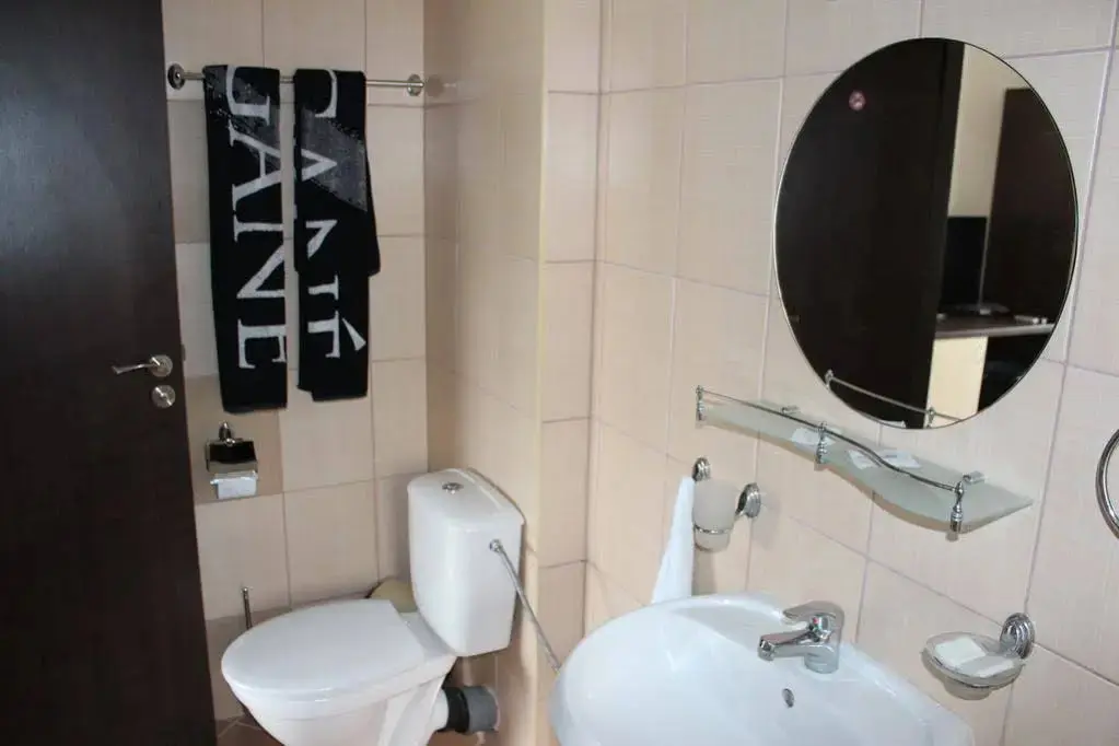 Варна: Family Hotel Piter
