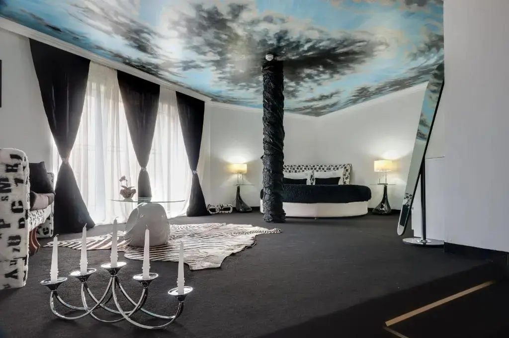 Петрич: Hotel Bats