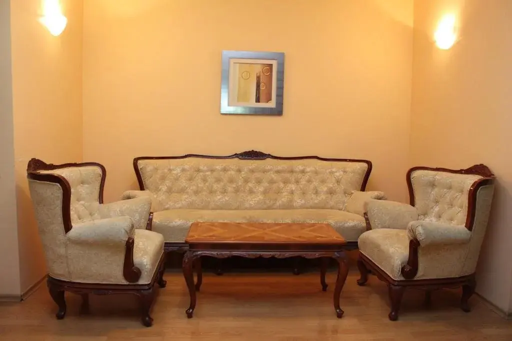 Добрич: Family Hotel Residence