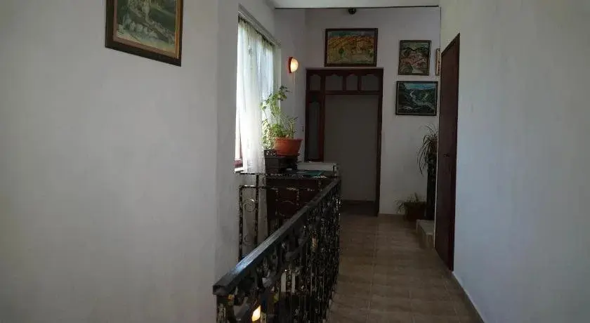 Велико Тырново: Guestrooms Roos