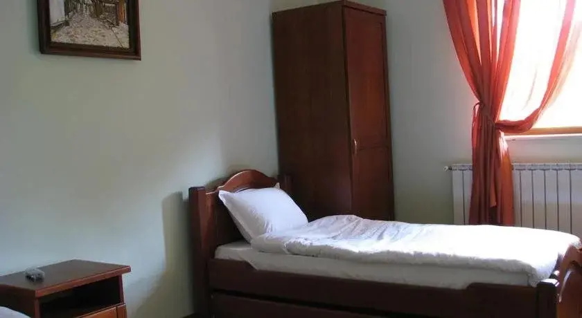 Троян: Guest Rooms Vidima