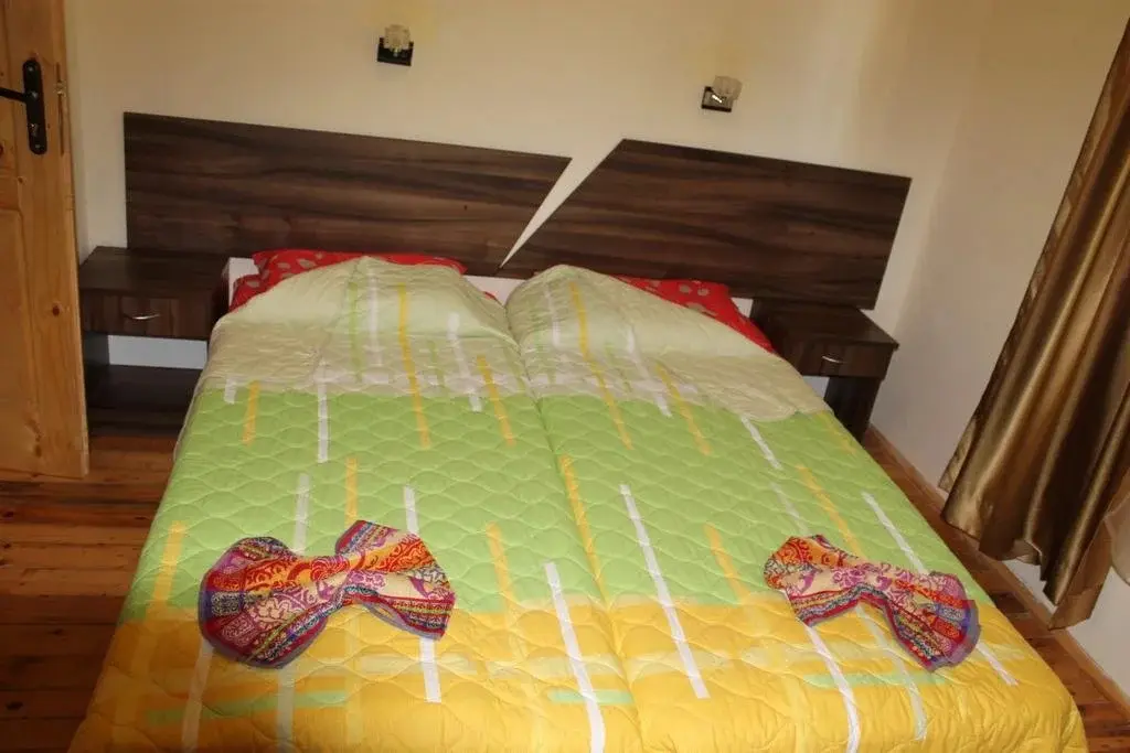 Царево: Guest House Dara