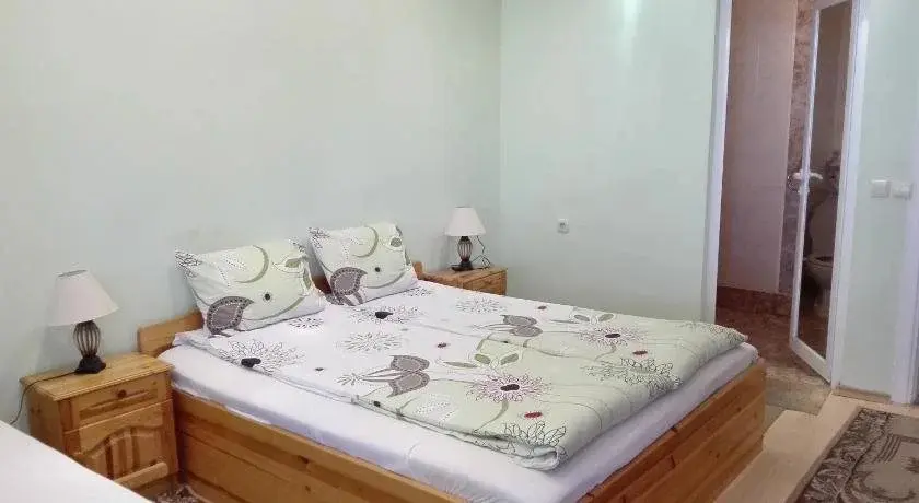 Велинград: Family Hotel Velevi