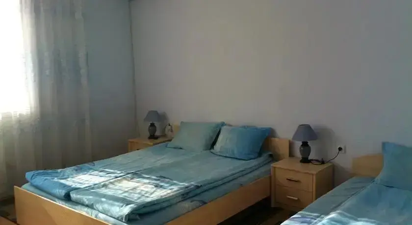 Велинград: Family Hotel Velevi