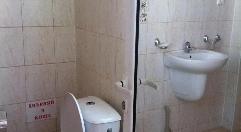 Велинград: Family Hotel Velevi