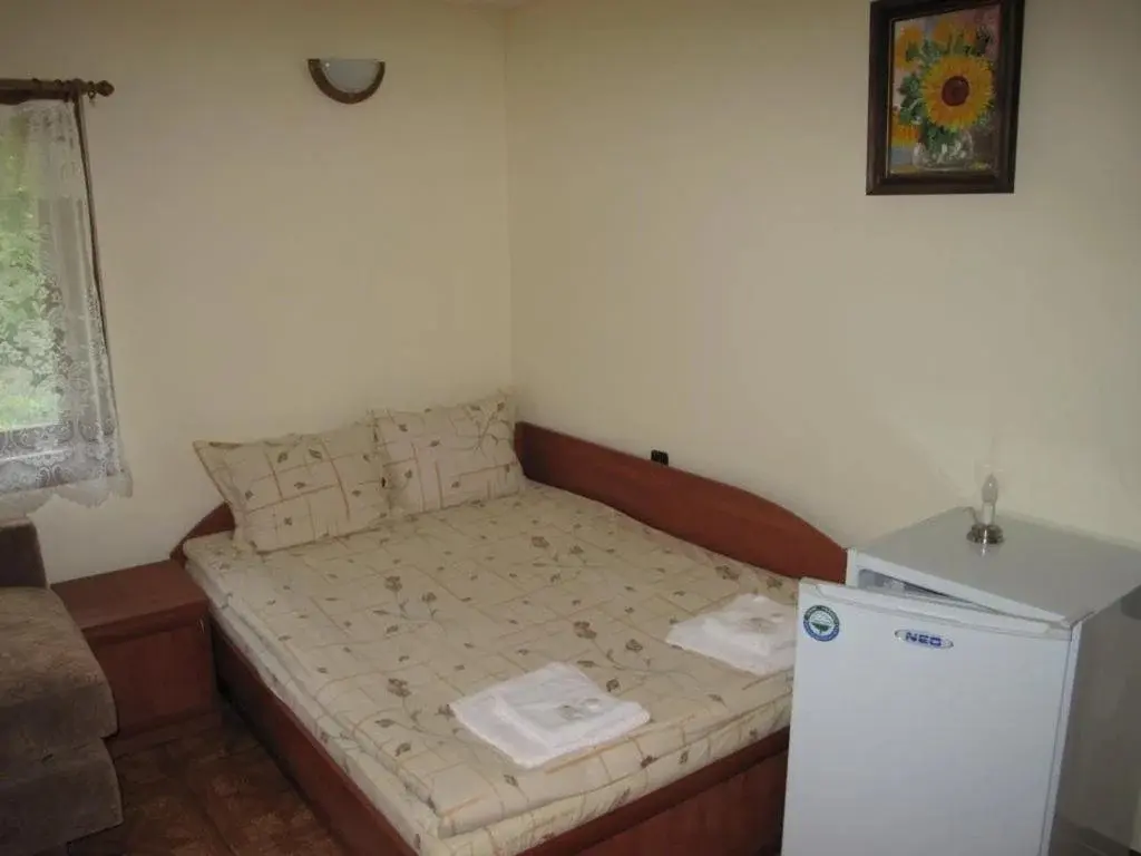 Троян: Guest House St. Michael
