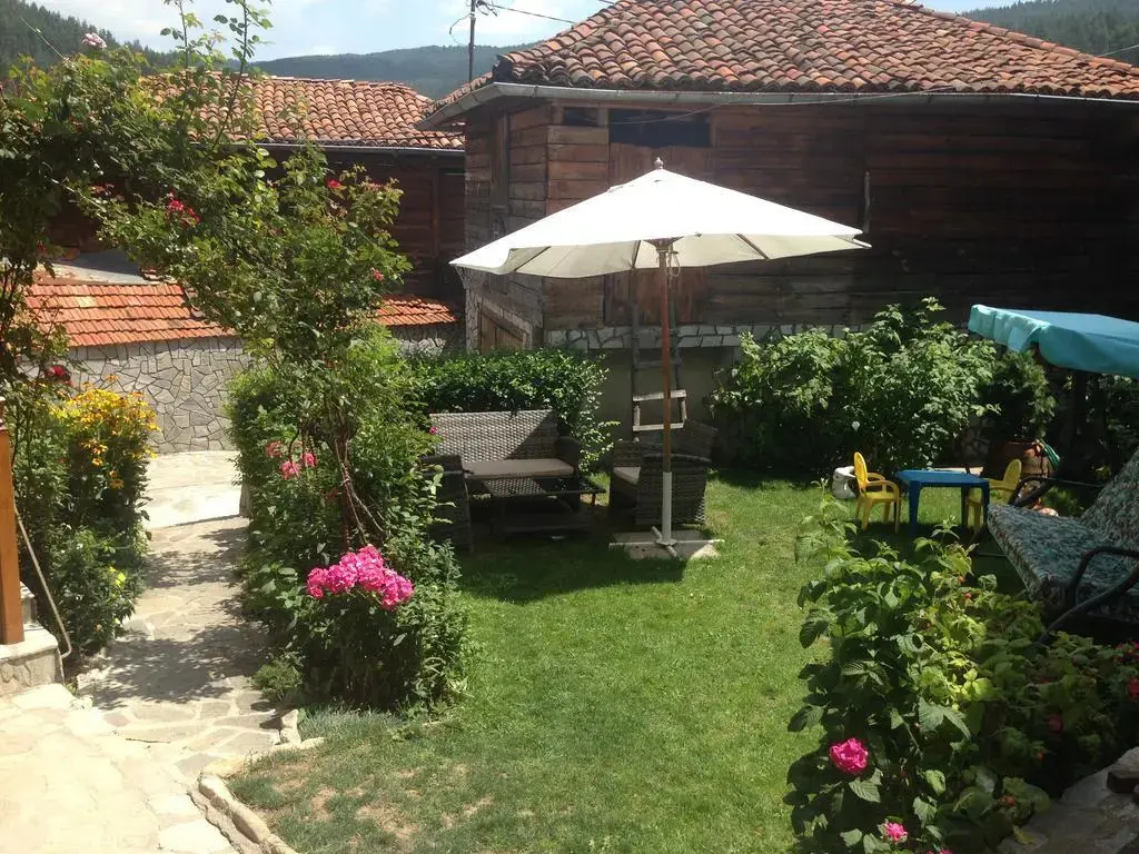 Копривштица: Guest House Roden Dom