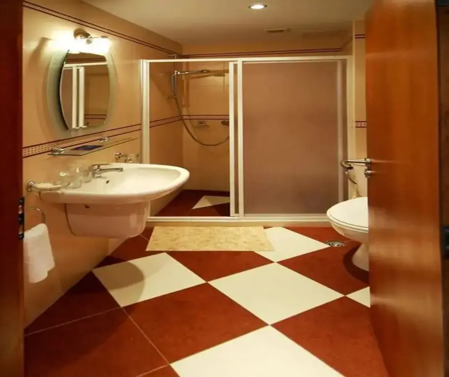 Несебр: Hotel Sveti Nikola