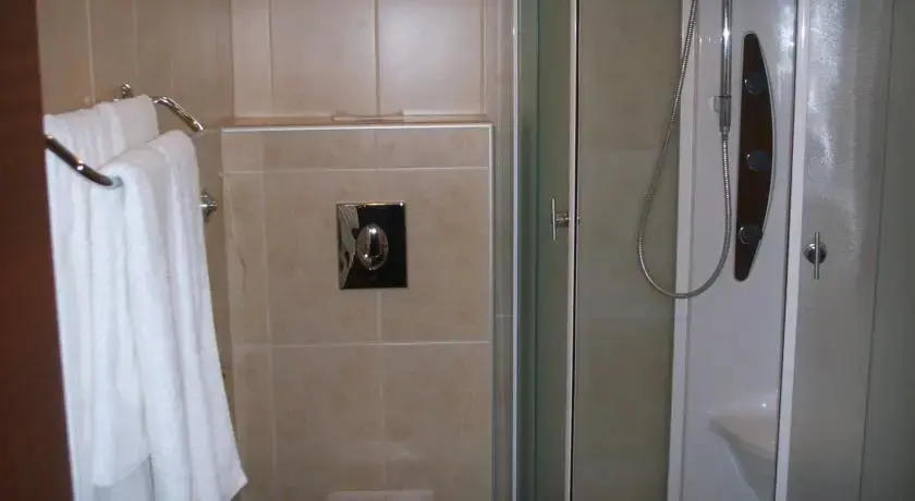 Троян: Guest House Orion