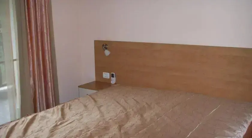 Троян: Guest House Orion