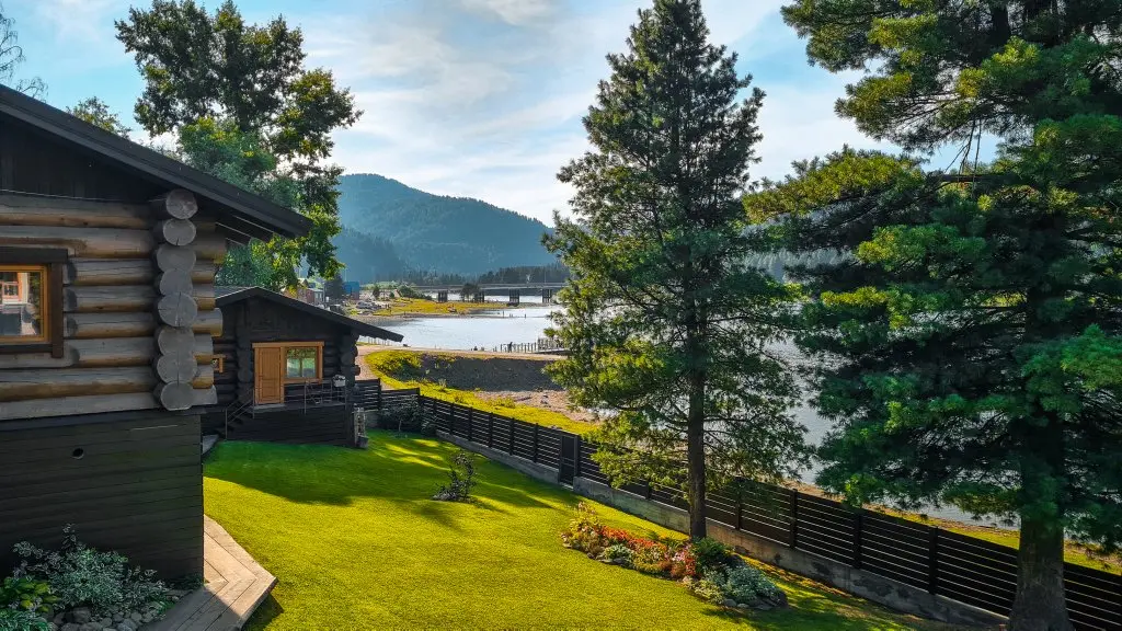 Телецкое озеро: База отдыха Kedr Home