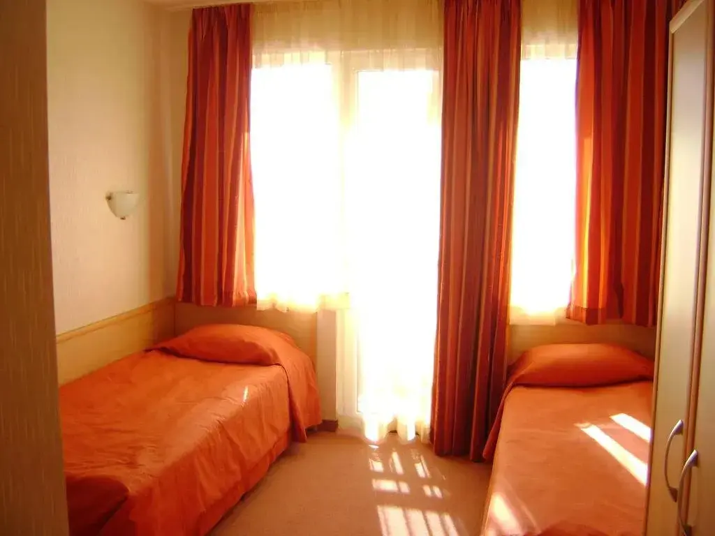 Разлог: Hotel Treshtenik