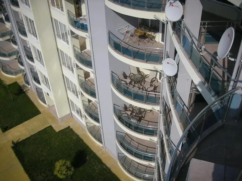 Равда: Apartments in Oasis Complex