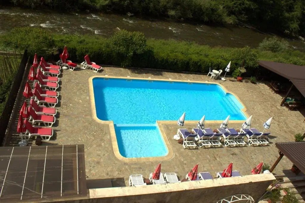 Тетевен: Family Hotel Enica