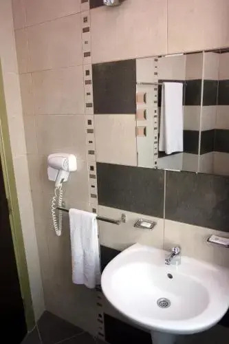 Бяла: Formula 1 Motel