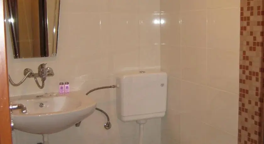 Стара Загора: Guest Rooms Jivel