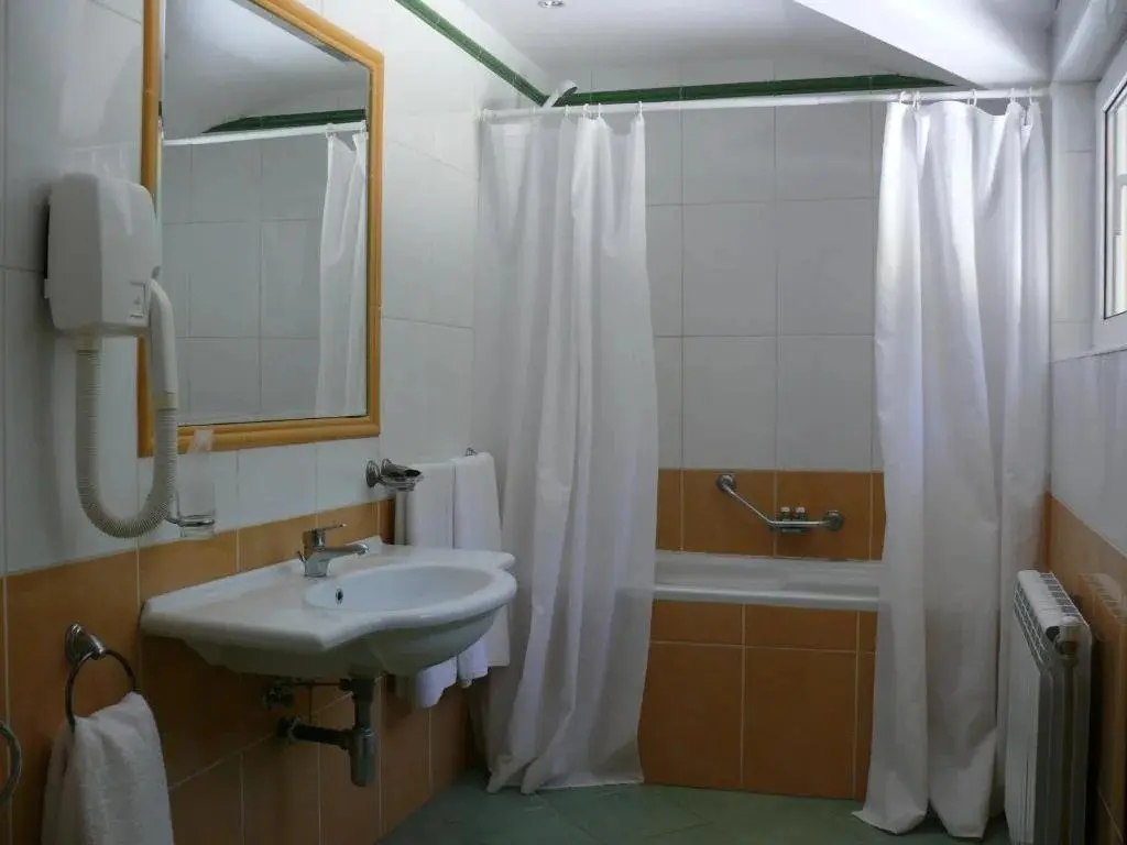 Шумен: Park Hotel Kyoshkove