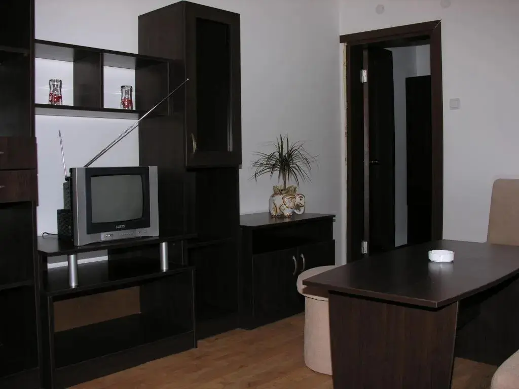 Несебр: Family Hotel Germana Beach