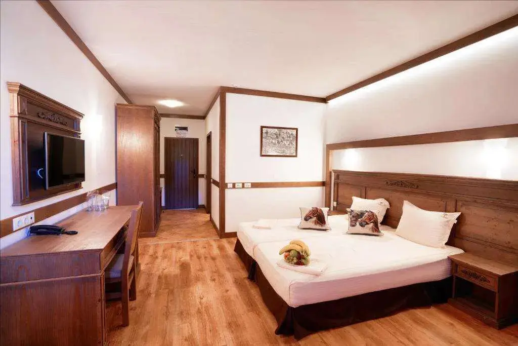 Житница: Boutique Complex Trakiets