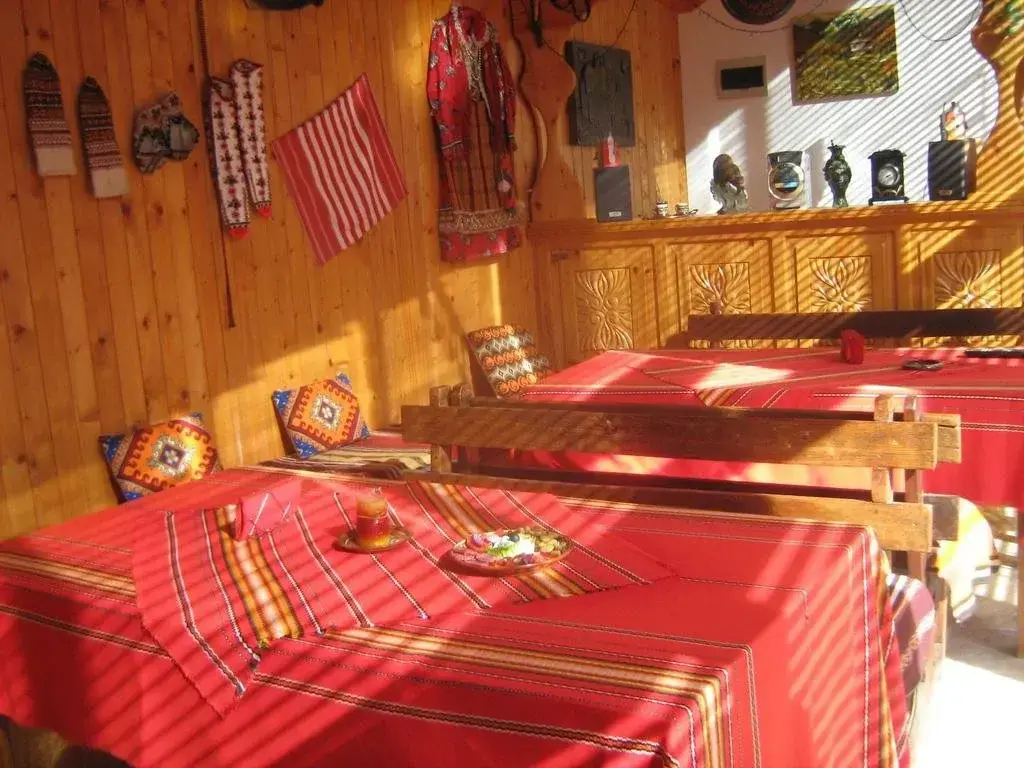 Девин: Family Hotel Zdravec