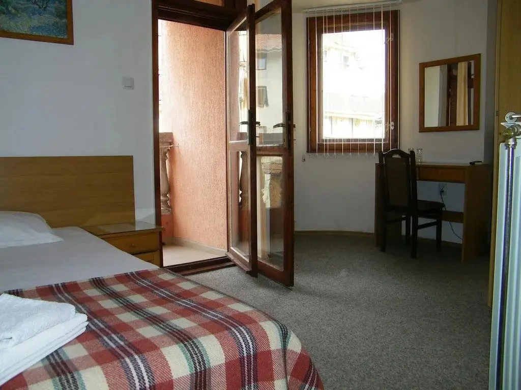 Бургас: Family Hotel Saint Iliya