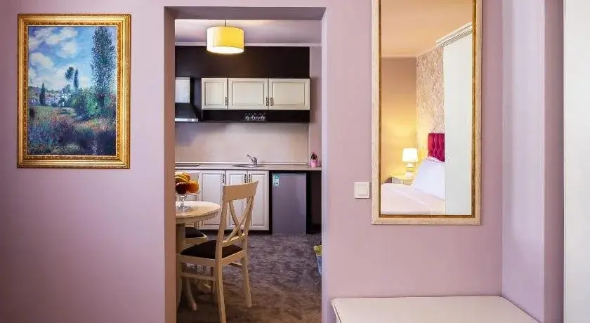 Пловдив: Guest House Romantica