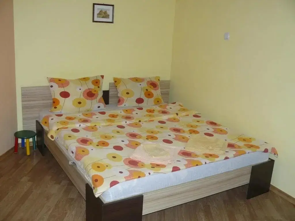 Извос: Guesthouse Geto