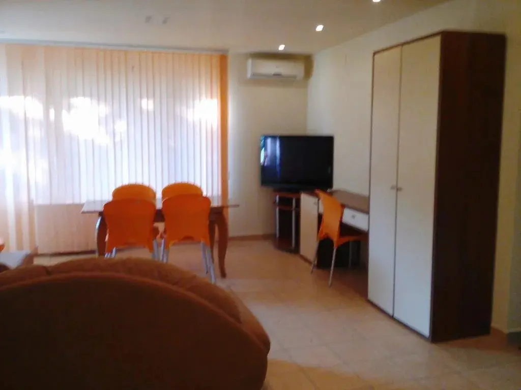 Варна: Apart Hotel "Eden"