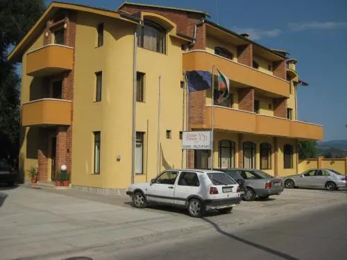 Велинград: Family Hotel Iv