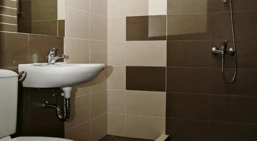 Кюстендил: Family Hotel Ramira