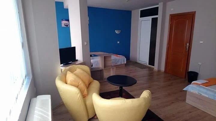 Бургас: Sezoni South Burgas