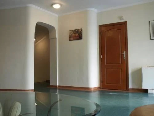 Бургас: Sezoni South Burgas