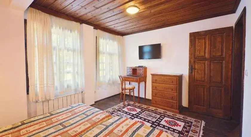Боженци: Hotel Fenerite