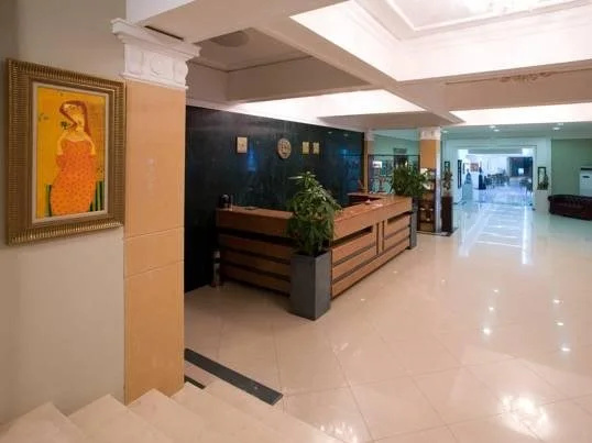 Плевен: Park Hotel Kaylaka