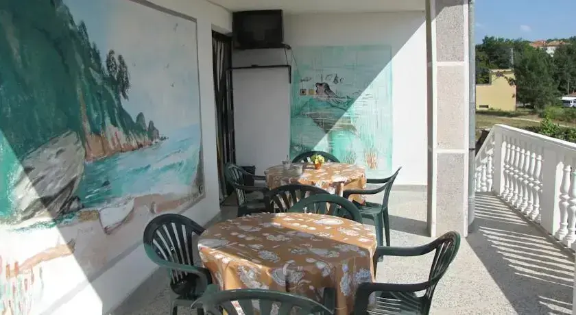 Бяла: Family Hotel Rusalka
