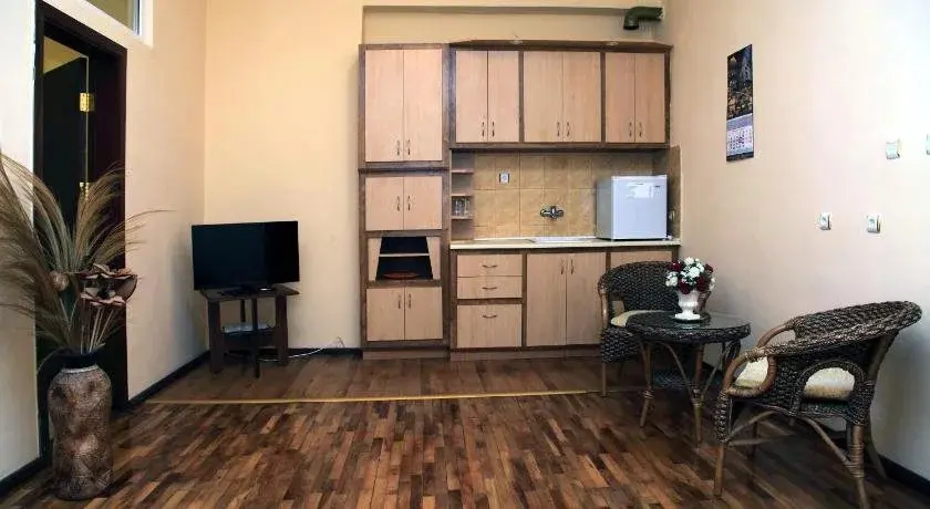 Шумен: Central Hotel