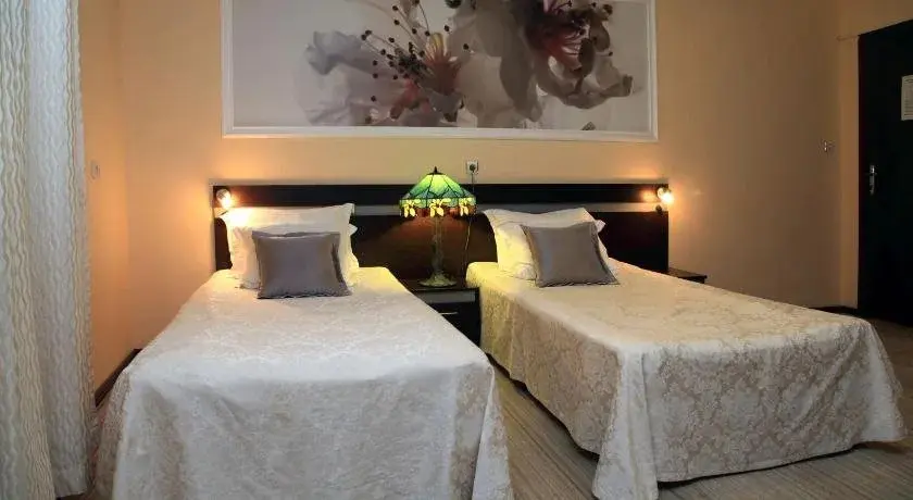 Шумен: Central Hotel
