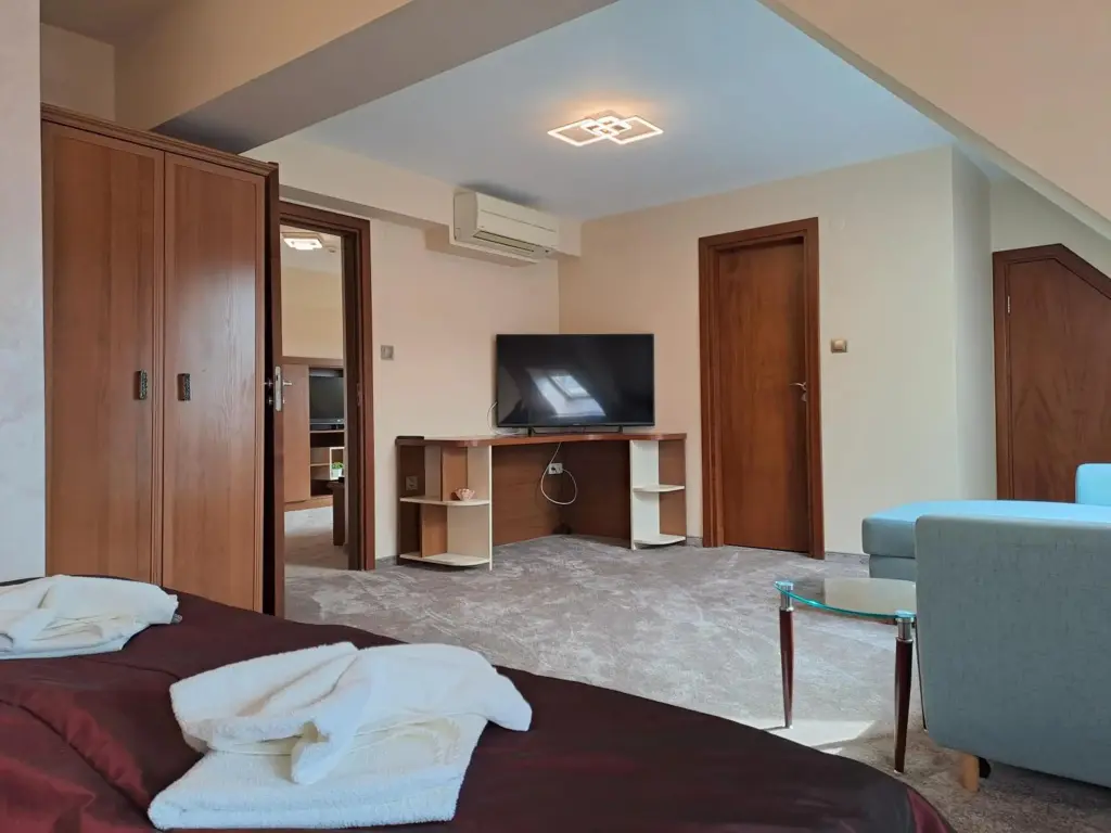 Шумен: Contessa Hotel