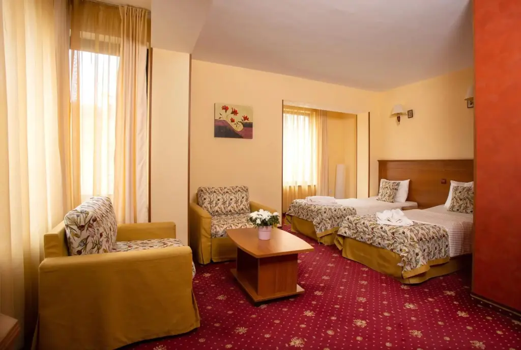 Шумен: Contessa Hotel