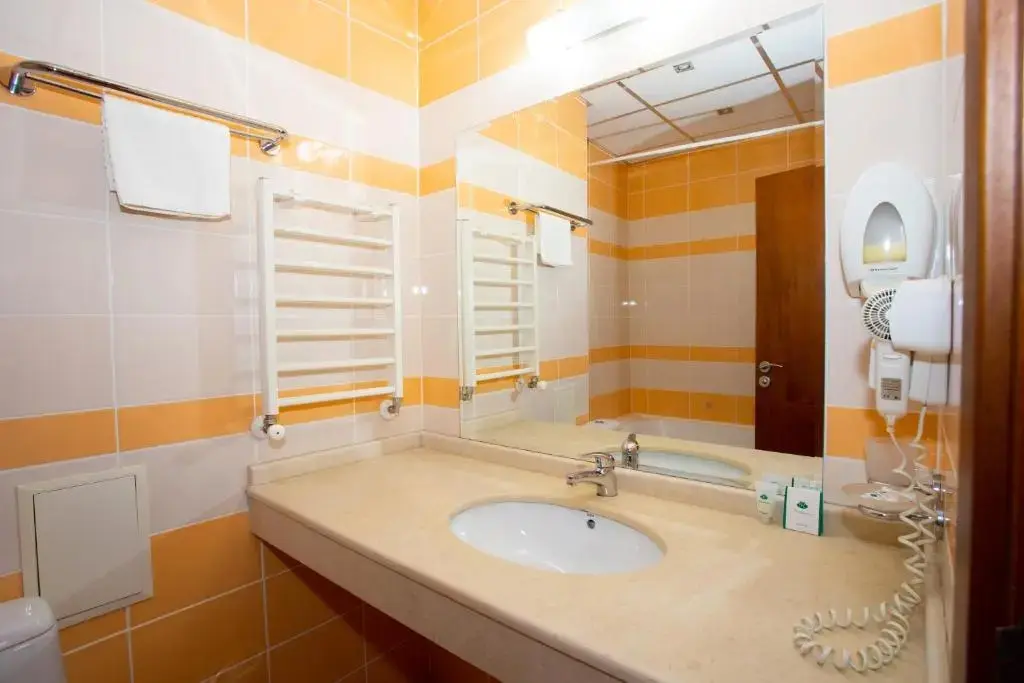 Шумен: Contessa Hotel